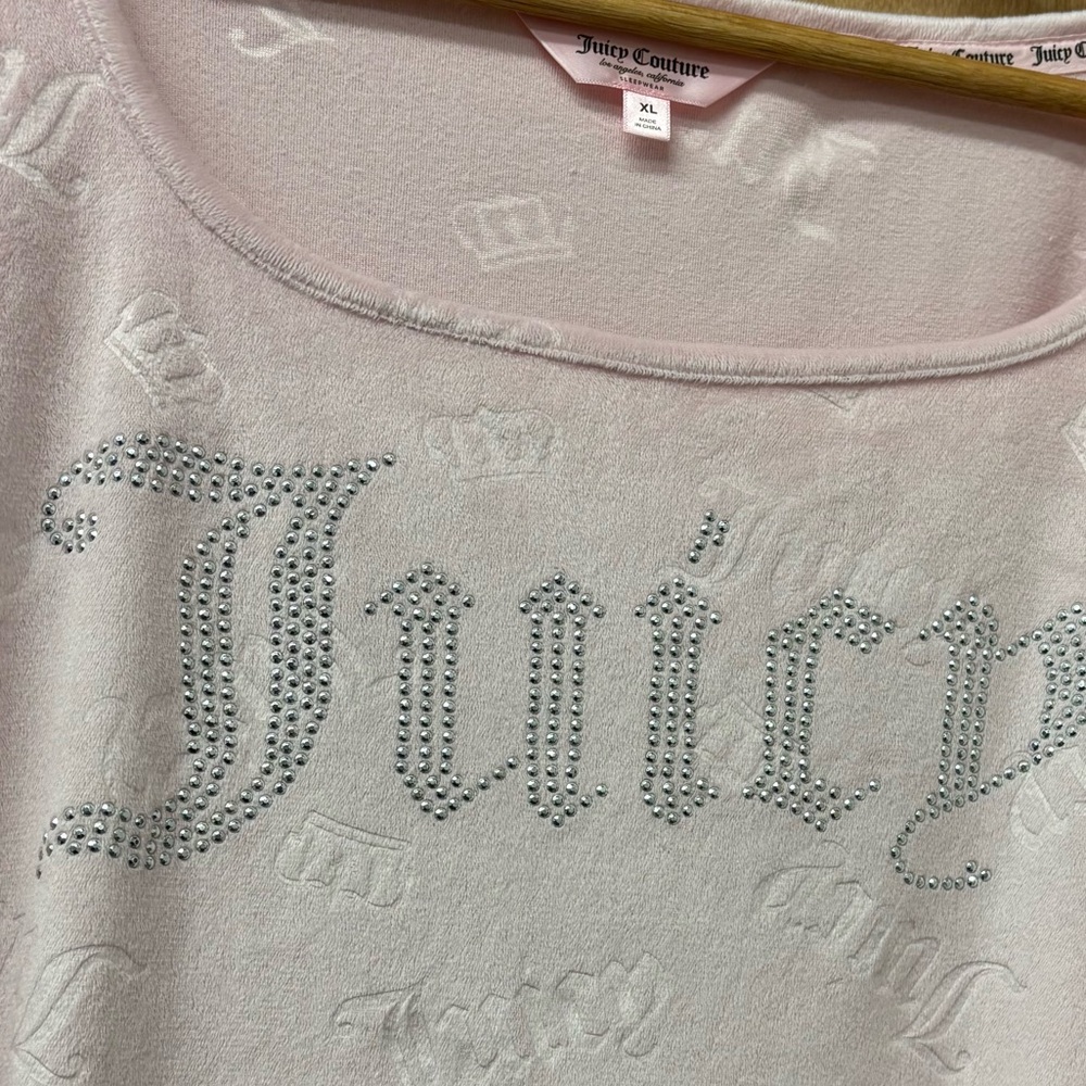 Juicy Couture velour, light pink pajama top with small rhinestones , XL - Picture 4 of 9